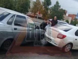 В Пензе из-за аварии осложнено движение в районе ЦНТИ