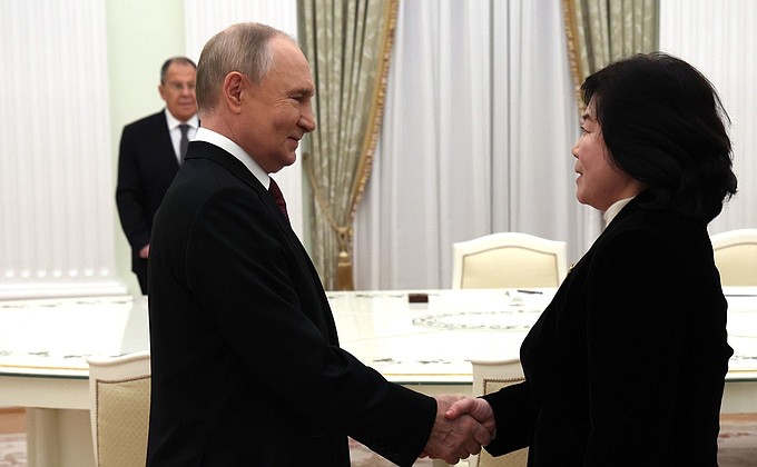 Встреча с Министром иностранных дел КНДР Цой Сон Хи