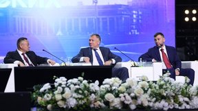 Марат Хуснуллин выступил на пленарной сессии Всероссийского форума «Развитие малых городов и исторических поселений»