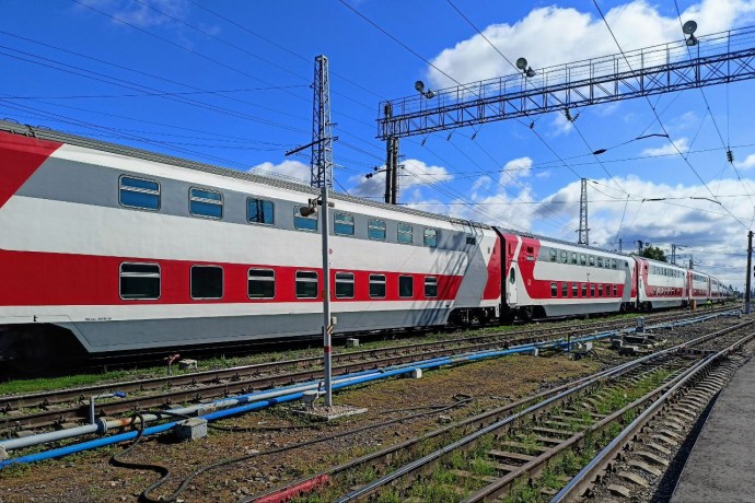 Поезд Сура, следовавший  из Пензы в Москву, задержали почти на два часа Поезд Сура, следовавший  из Пензы в Москву, задержали почти на два часа