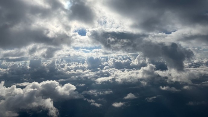 Радий Хабиров сообщил о новой атаке БПЛА Радий Хабиров сообщил о новой атаке БПЛА