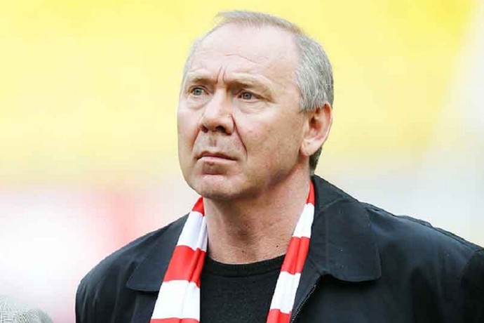 Романцев предложил резать зарплату иностранным тренерам за отказ учить русский язык Романцев предложил резать зарплату иностранным тренерам за отказ учить русский язык