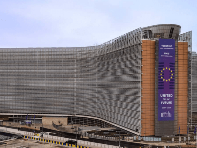 Учёные обвинили главу Еврокомиссии в неумеренной рекламе ИИ-технологий