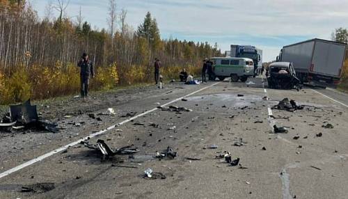 Жуткое лобовое ДТП произошло на трассе в Приамурье