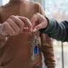 ВТБ начал принимать заявки на покупку вторичного жилья по «семейной» ипотеке