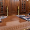 Президент поблагодарил белгородскую художницу за рисунок на осколке ракеты ПВО
