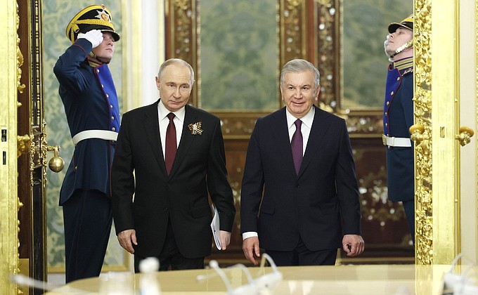 Беседа с Президентом Узбекистана Шавкатом Мирзиёевым