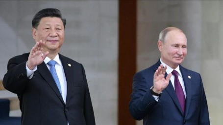 МИД Китая: Визит Путина показывает решимость защищать итоги нашей общей Победы