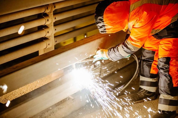 В Москве отремонтировали более 45 километров барьерных ограждений В Москве отремонтировали более 45 километров барьерных ограждений