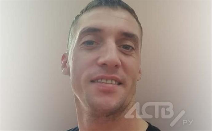 На Курилах продолжаются поиски мужчины, пропавшего с судна "Бухта Наталии"