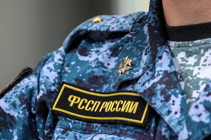 В новых регионах дефицита приставов нет