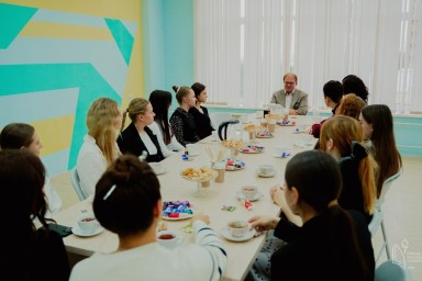 Ректор Смоленского госуниверситета провел встречу с первокурсниками