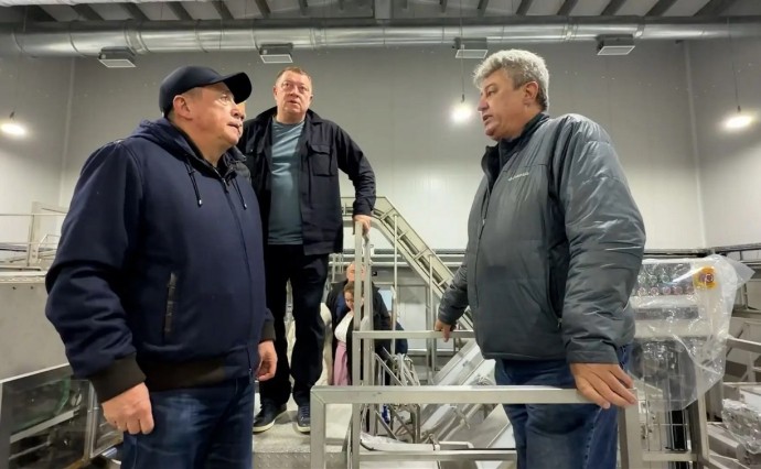 80 рабочих мест и 26 тысяч тонн переработанной рыбы — результат первого года работы нового завода на Шикотане