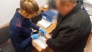 В  Санкт-Петербурге арестован мужчина, обвиняемый в совершении мошенничества В  Санкт-Петербурге арестован мужчина, обвиняемый в совершении мошенничества