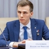 Путин одобрил идею воспитательных девизов на фасадах образовательных учреждений