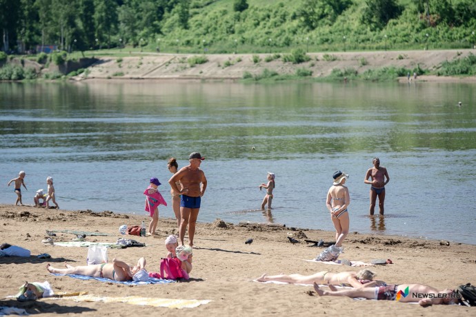 В Кирове спасли тонущую в реке женщину