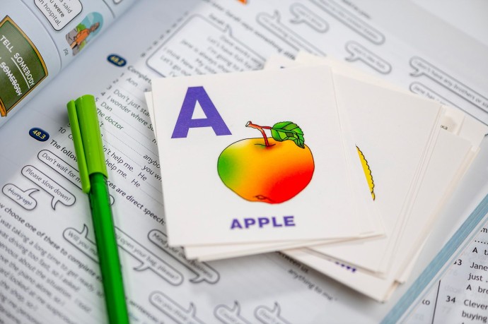 Говорим и читаем на английском. Фетровая сказка для учителя