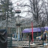В новгородском парке «30 лет Октября» уже видны очертания новой карусели