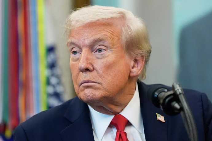 Опрос показал отношение американцев к Трампу