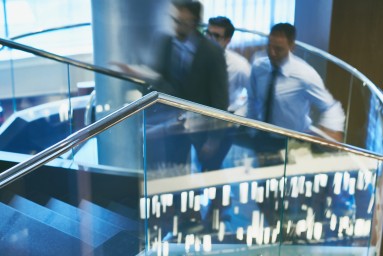 Минэкономразвития планирует просубсидировать 120 размещений МСП до 2027 года