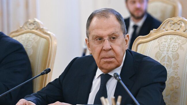 Планов привлечь ОБСЕ к урегулированию на Украине нет, заявил Лавров