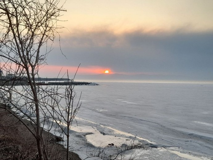 Выходные принесли Приморью дождь, снег и холод