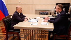 Встреча Михаила Мишустина с директором Фонда развития промышленности Романом Петруцей