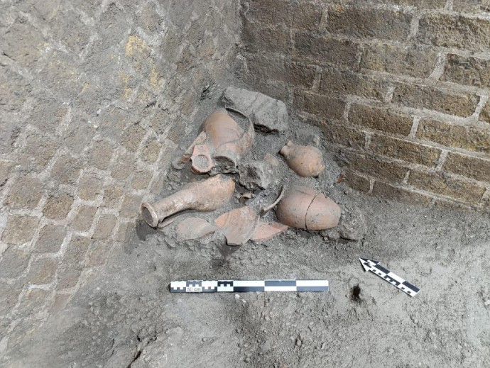 Жители Помпей вернулись в город после извержения