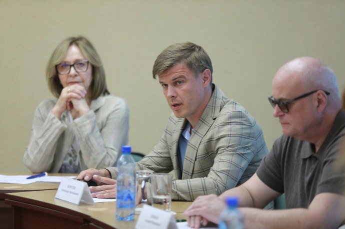 Экс-министра цифрового развития Ярославской области посадили под домашний арест