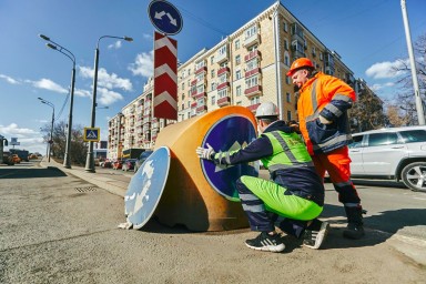 Более тысячи буферов безопасности заменили на дорогах столицы в этом году