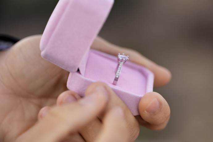 Жители ЖК испортили подготовленное соседом предложение, устроив скандал в чате