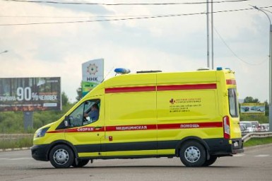 При столкновении автомобилей в Благовещенске пострадала женщина