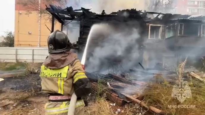 1359 астраханцев удалось спасти на пожарах