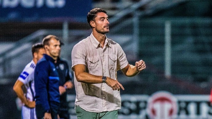 Испанец Риера может сменить Станковича в должности главного тренера "Спартака" Испанец Риера может сменить Станковича в должности главного тренера "Спартака"