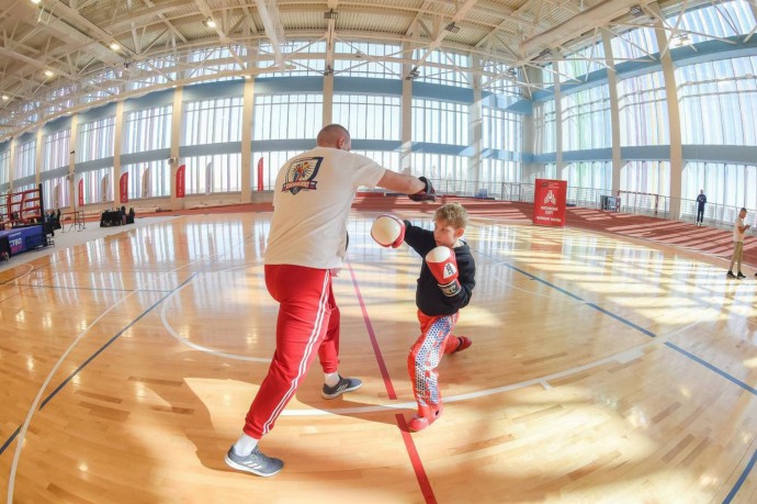 Москвичи могут заниматься кикбоксингом в спортивных школах и комплексах столицы