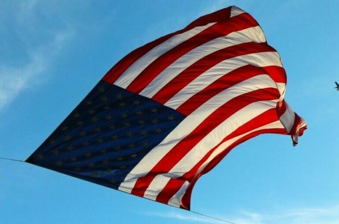 США разрешили операции с российскими банками по венгерской АЭС «Пакш-2» США разрешили операции с российскими банками по венгерской АЭС «Пакш-2»