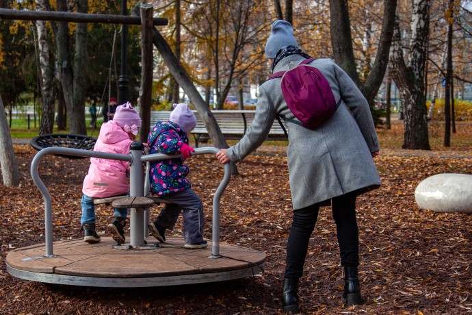 Маткапитал на третьего ребёнка предлагают увеличить до 1 млн рублей Маткапитал на третьего ребёнка предлагают увеличить до 1 млн рублей