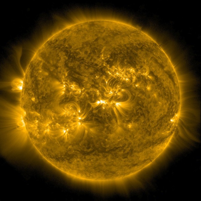 На Солнце произошли новые мощные вспышки: Землю ждёт двойной удар плазмы На Солнце произошли новые мощные вспышки: Землю ждёт двойной удар плазмы