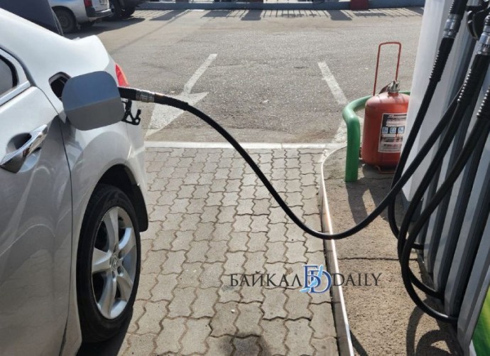 «Обычная история»: Экс-глава Минэкономики Бурятии предрекла падение цен на бензин «Обычная история»: Экс-глава Минэкономики Бурятии предрекла падение цен на бензин