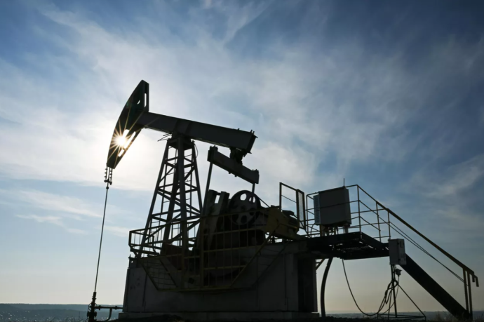 Энергетическая аксиома: Путин заявил о невозможности заменить на мировом рынке всю российскую нефть Энергетическая аксиома: Путин заявил о невозможности заменить на мировом рынке всю российскую нефть