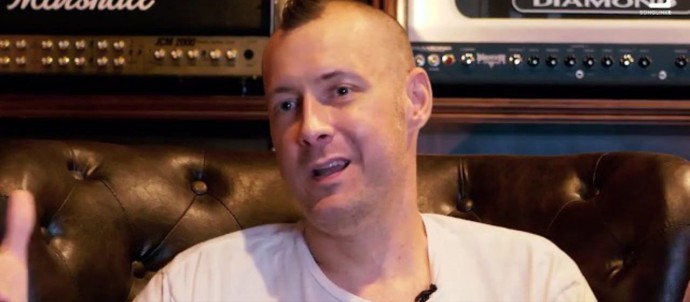 Нашли в луже крови: стало известно, как умер басист Limp Bizkit Сэм Риверс Нашли в луже крови: стало известно, как умер басист Limp Bizkit Сэм Риверс