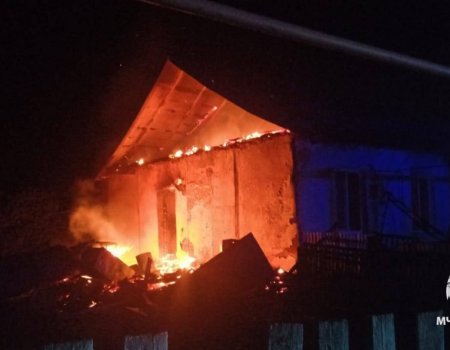 В Башкирии в огне погибла пожилая женщина