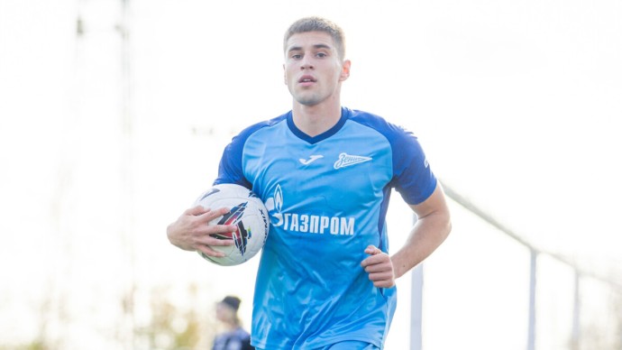 Саусь: "Дзюба поддушивал молодых футболистов в "Зените"