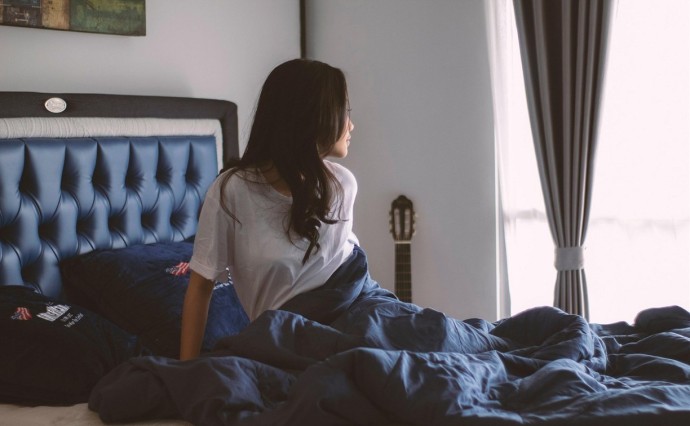 Женщинам могут разрешить работать из дома во время менструации