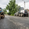 В Кирове ремонтируют тротуар на Ломоносова