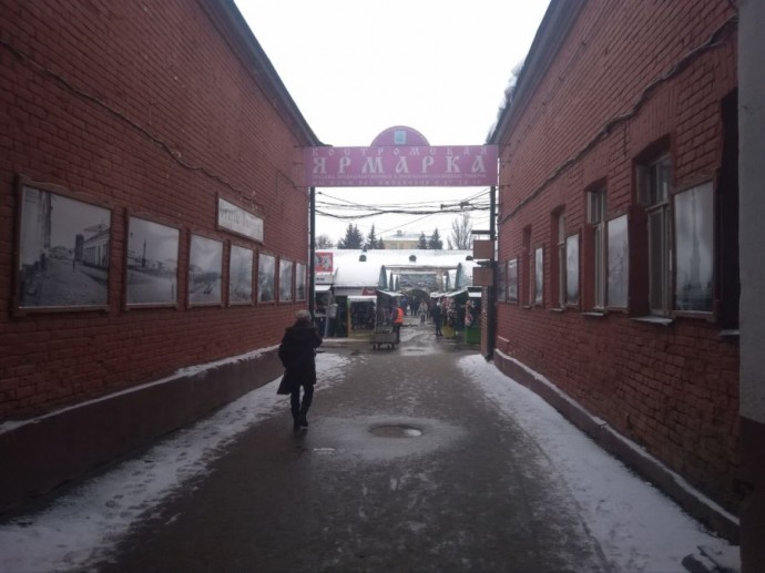 Центральный рынок задолжал костромичке 300 тысяч рублей