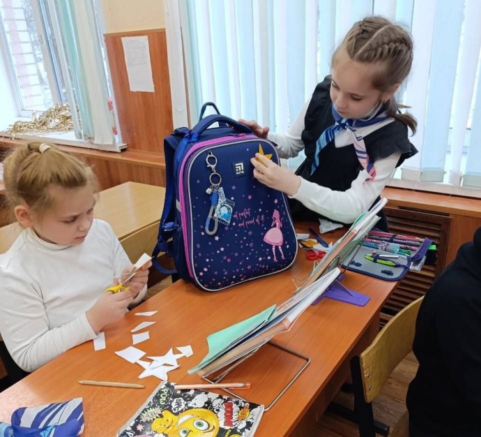 Костромские школьники рассказали, почему не светятся в темноте