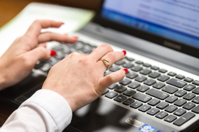 Rambler&Co: 42% россиян сталкивались с недопониманием в онлайн-переписке