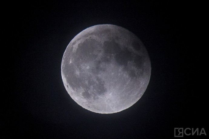 Суперлуние, метеорный поток и четыре спутника Юпитера можно будет увидеть в декабре