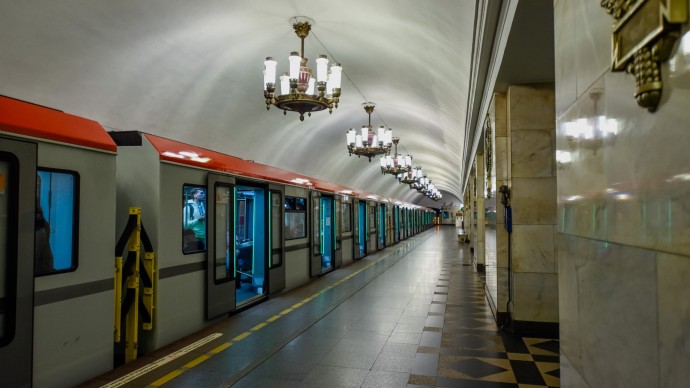 Движение поездов по «красной» линии осуществляется в обычном режиме